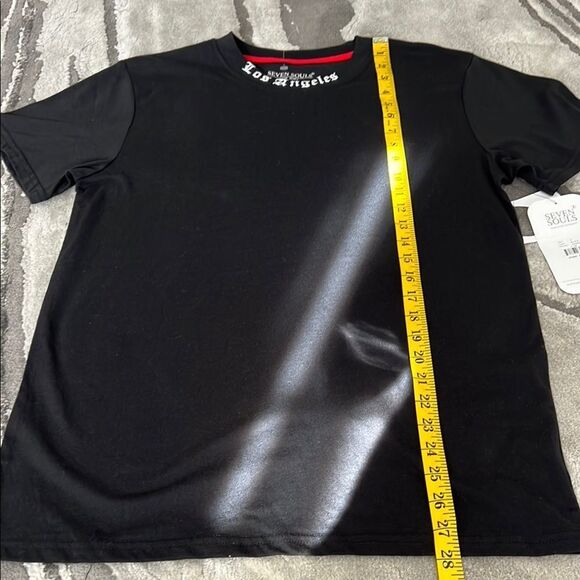 Los Angeles Men’s Black Short Sleeve Crew Neck Tee - Picture 4 of 6